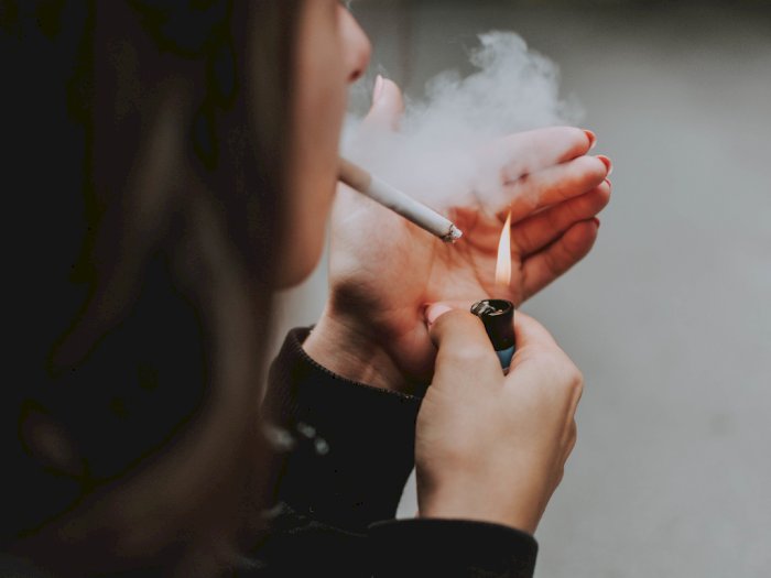 Merokok Bisa Meredakan Stres Ternyata Tidak Sepenuhnya Mitos