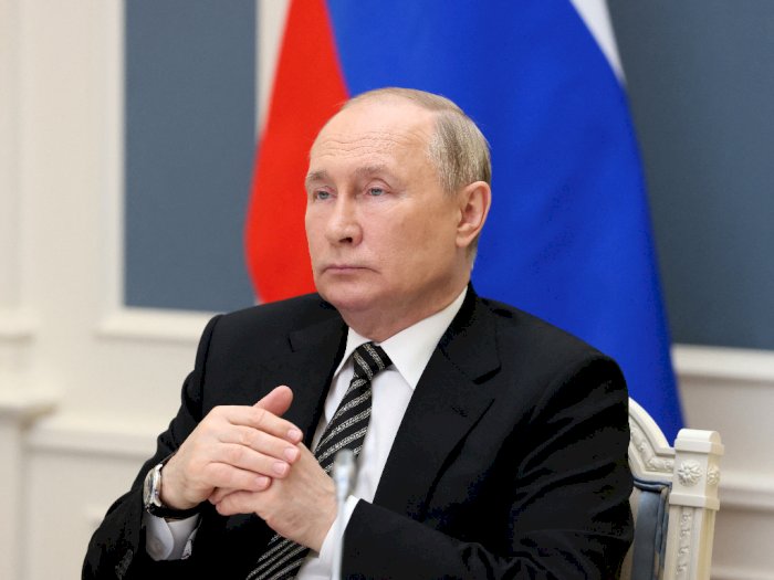 Presiden Rusia Vladimir Putin Dikabarkan Mengidap Kanker sampai Sulit Membaca