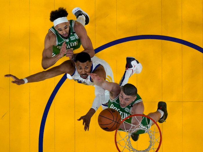 Boston Celtics Curi Kemenangan Game 1 Final NBA di Kandang Warriors