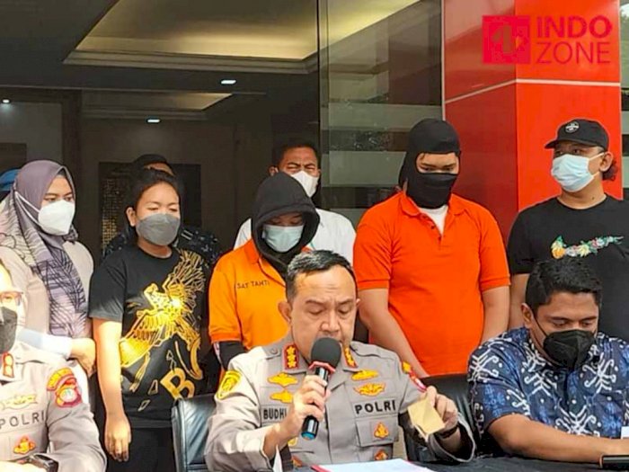 Pengeroyokan Berujung Polisi Ditabrak di Jaksel, Ternyata Gegara Rebutan Cowok