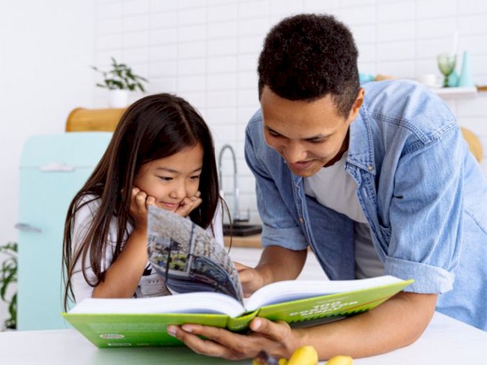 Anak Kesulitan Membaca Gunakan Metode Read Aloud, Diklaim Tumbuhkan Minat Baca
