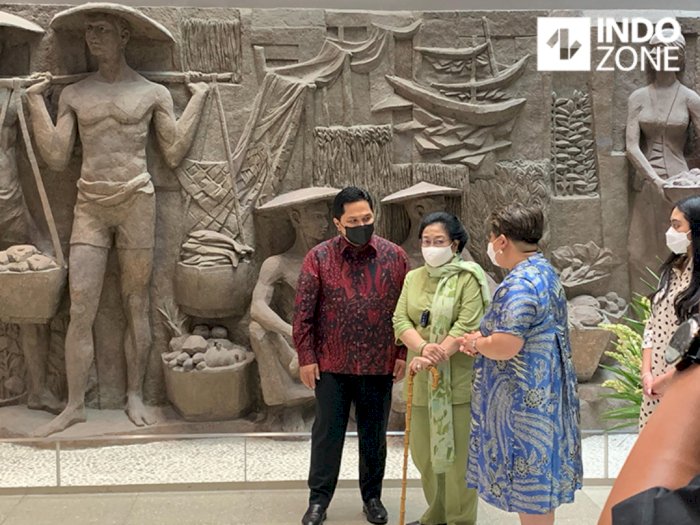 Erick Thohir Temani Megawati Kunjungi Galeri Bung Karno di Sarinah