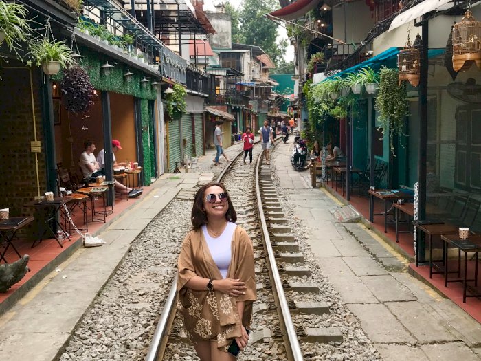 Wisata Menantang Maut di Vietnam, Tapi Banyak Turis Selfie di Rel Kereta Ini!