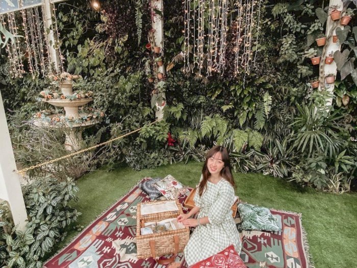 Menikmati Piknik Cantik di Rumah Gemuk Bali, Pemandangan Danau Bratan Bikin Adem
