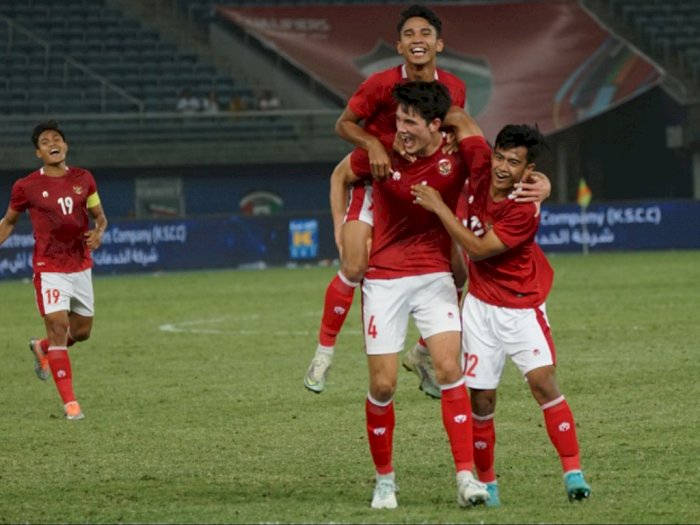 Keren! Klub Eropa Ini Soroti Gol Indah Elkan Baggot untuk Timnas Indonesia