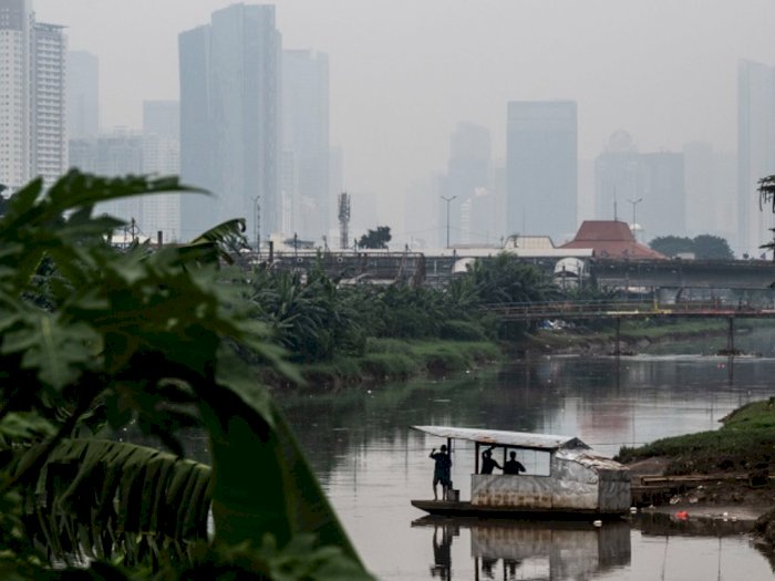 Jelang HUT ke-495, DKI Jakarta Disebut Beri ‘Kado’ Polusi Udara untuk Warganya