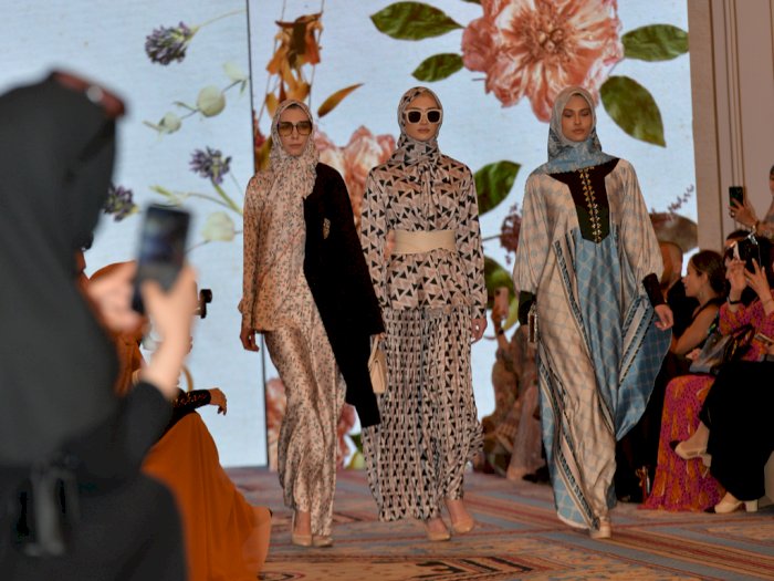 Bangga! Franka Soeria Membawa Modest Fashion Indonesia Melenggang di Turki