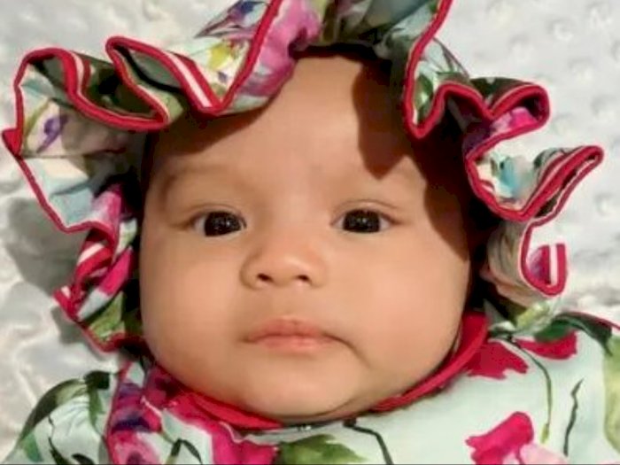 1 Set Baju Bayi Ameena Anak Aurel Harganya Mendekati Puluhan Juta, Netizen: Ampun Mochi