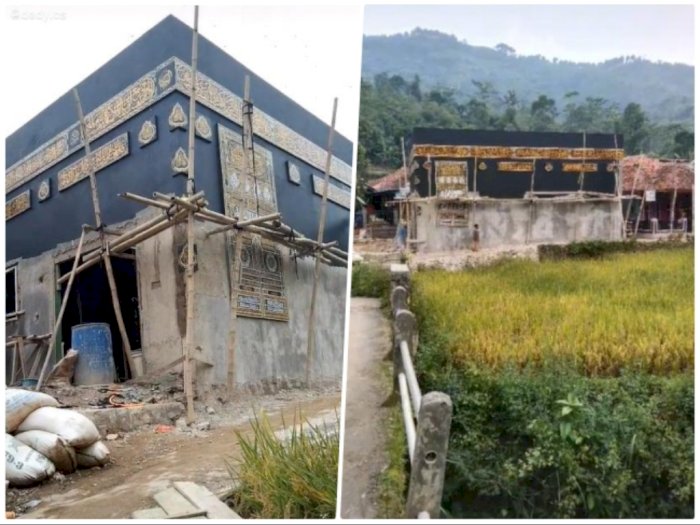 Viral Masjid Bentuk Ka'bah di Tepi Sawah Bandung