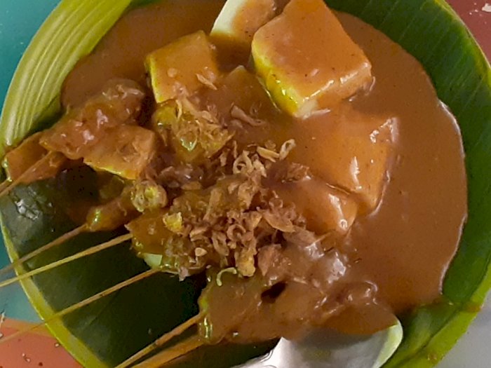 Lezatnya Sate Padang Ajo Ramon, Kuliner Legendaris di Jakarta Punya 8 Cabang! 