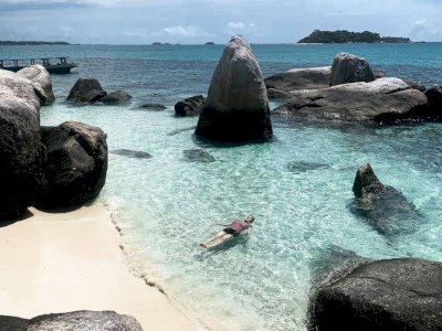 5 Pulau Terindah di 'Negeri Laskar Pelangi,' Surga Tersembunyi yang Wajib Dikunjungi!