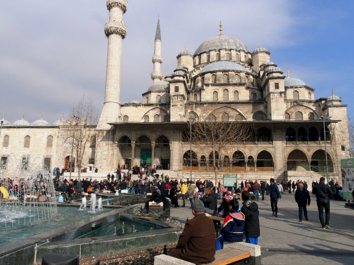 Fakta-fakta Idul Adha di Turki, Kambing Dihias Henna Sampai Daging Kurban ‘Diundi’