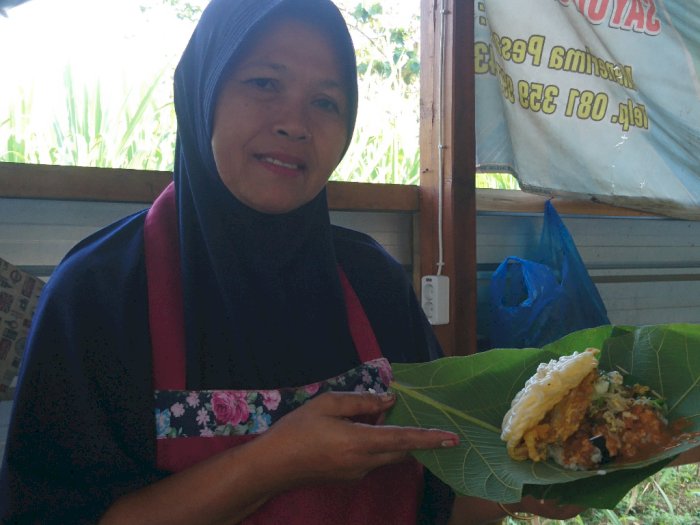 Jualan di Pelosok Kampung, Warung Nasi Pecel Ini Sehari Habiskan 15 Kg Beras: Seenak Apa?