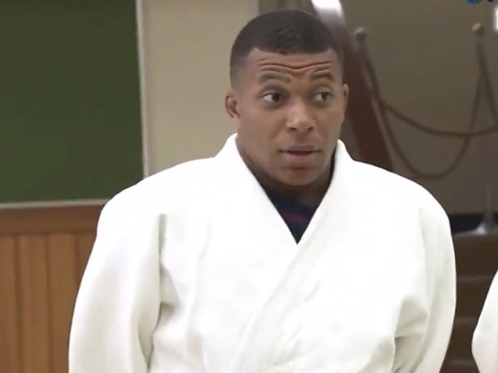 Ikut Latihan Langsung, Wajah Mbappe Ketakutan saat Pelatih Judo Banting Lawannya