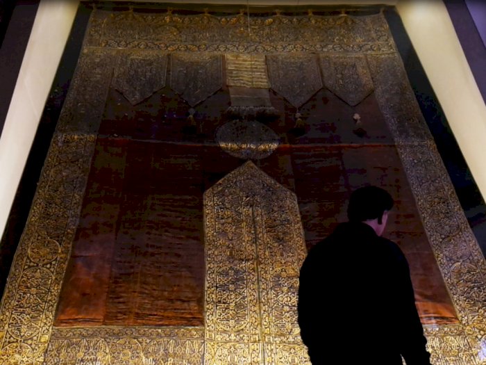 Tirai Pintu Ka’bah Tertua Ternyata Disimpan di Masjid Ini, Bukan di Masjidil Haram! 