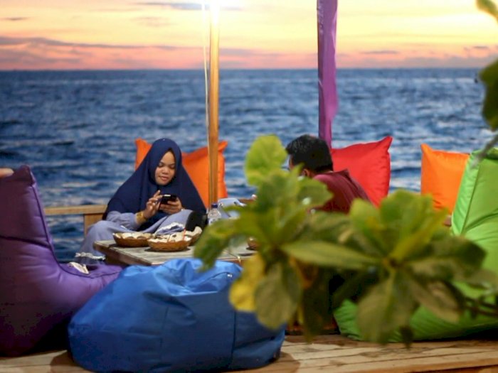 Gak Kalah Sama Beach Club di Bali, Paputo Beach Jadi Idola Baru di Kota BJ Habibie