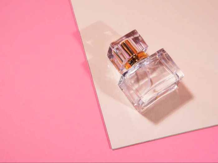 3 Ciri-ciri Parfum yang Wanginya Tahan Lama, Ini Cara Mengetahuinya! 