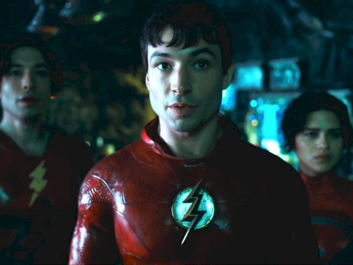 Film 'The Flash' Dilaporkan Aman Setelah Penghapusan Mengejutkan dari 'Batgirl'
