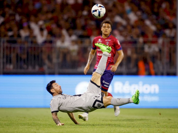 Gol Salto Messi Sukses Bikin PSG Bantai Clermont 5-0
