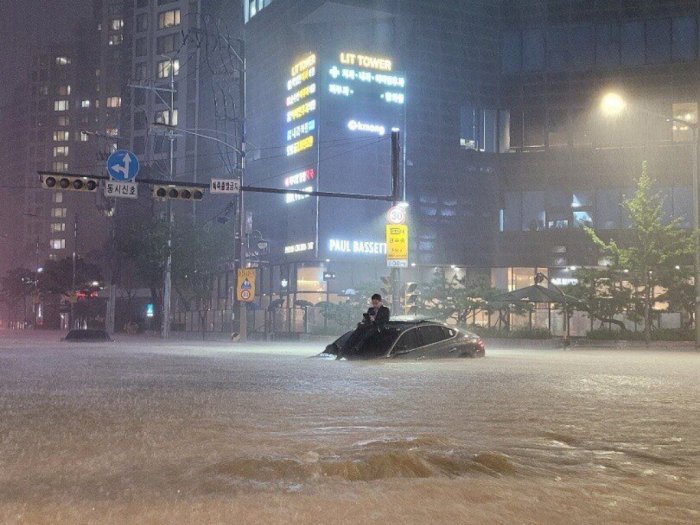 Kesaksian WNI Detik-detik Banjir Bandang Terjang Korsel: “Ada Air Turun Kayak Air Terjun”