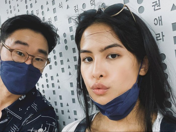 Potret Rambut Acak-acakan Maudy Ayunda Bareng Jesse Choi: Keringetan Tetep Cantik!