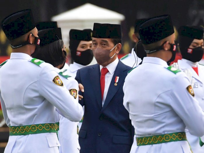 Jokowi Kukuhkan 68 Paskibraka untuk 17 Agustus di Istana Merdeka, Berikut Daftar Namanya