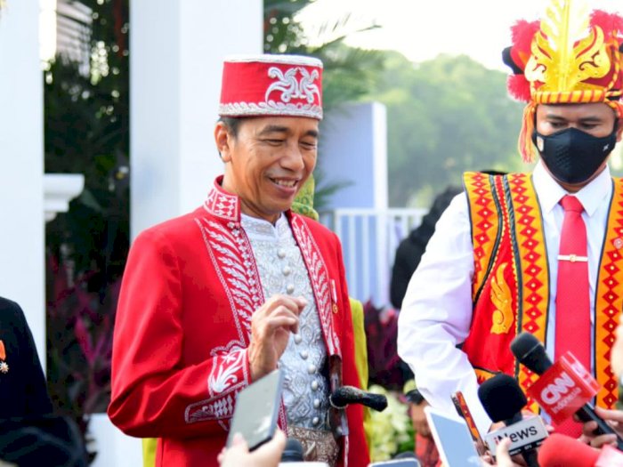 Upacara HUT ke-77 RI, Presiden Jokowi Kenakan Pakaian Adat Buton Sulawesi Tenggara