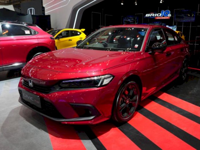 Honda Civic RS Jadi Sedan Terfavorit di GIIAS 2022, Cocok Buat yang Ingin Pamer ke Pacar