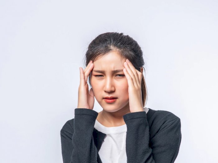 8 Cara Menghilangkan Sakit Kepala Secara Alami, Cukup Efektif!