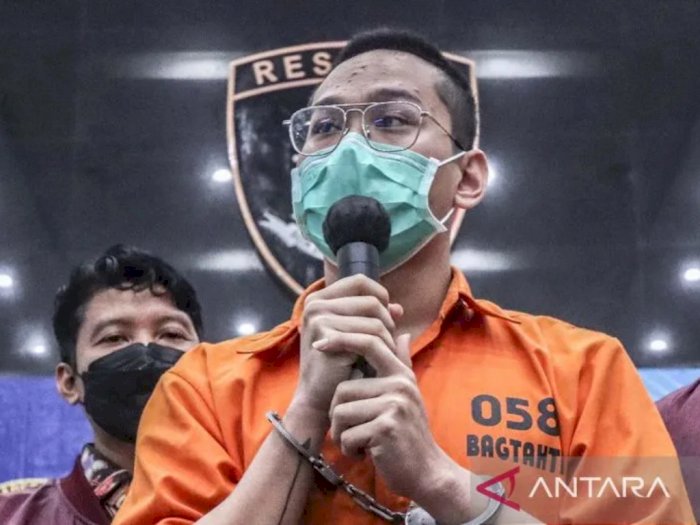 Indra Kenz Minta Maaf Pakai Outfit Tahanan, Gak Nyangka Konten Sombong Bikin Orang Rugi