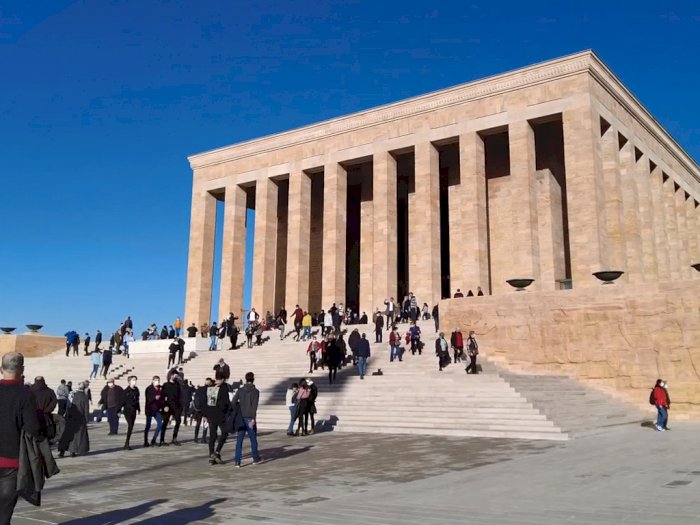 Melihat Mausoleum Atatürk, Makam Pendiri Turki Berdiri Megah Bertabur Marmer 