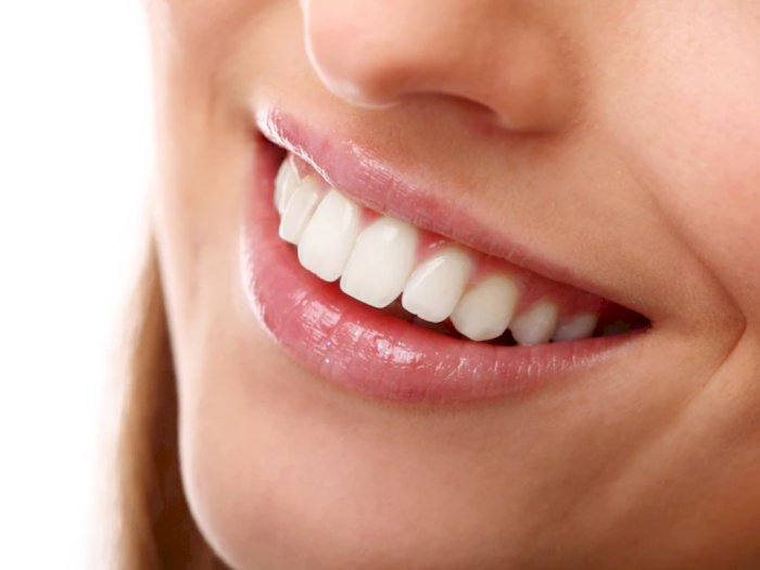 7 Cara Merapikan Gigi dengan Prosedur Dokter, Bikin Percaya Diri! 