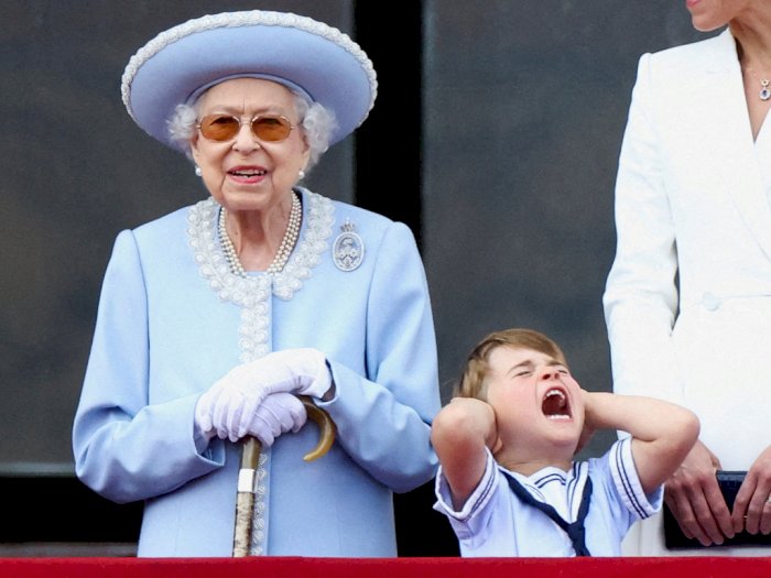 Kondisi Kesehatan Ratu Elizabeth Memburuk, Keluarga Mulai Berkumpul Termasuk Harry-Meghan