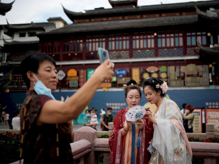China Raup Keuntungan Rp61 Triliun Selama Libur 3 Hari Berkat Wisatawan Domestik