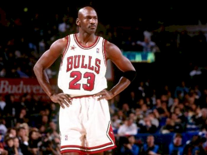 Karier Michael Jordan Bisa Lebih GG Lagi Kalo Gak Ngerokok dan Makan Makanan Cepat Saji