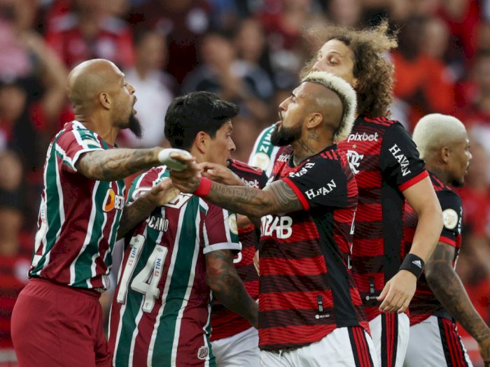 Panas! 5 Kartu Merah Keluar di Laga Flamengo vs Fluminese, David Luiz Terseret