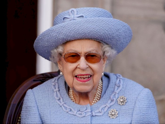 Penipu di Twitter Sebut Ratu Elizabeth II Belum Meninggal, Tapi Dikirim ke Pulau Terpencil