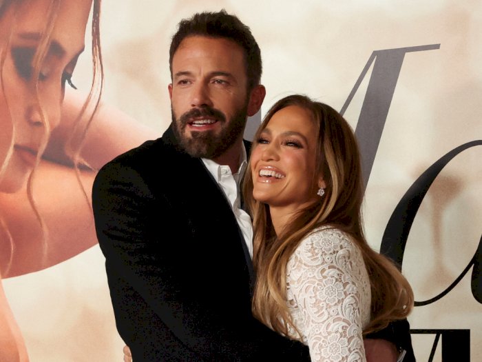 Ben Affleck dan Jennifer Lopez Tandatangani Perjanjian yang Selingkuh Denda Rp75 Miliar