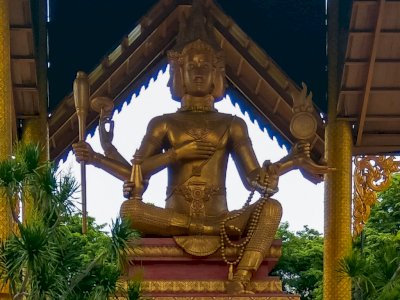 Seperti di Thailand, Ternyata Surabaya Juga Punya Patung Buddha Empat Wajah