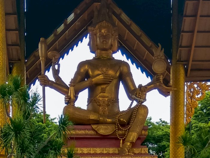 Seperti di Thailand, Ternyata Surabaya Juga Punya Patung Buddha Empat Wajah