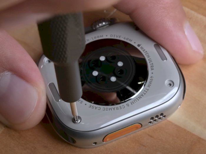 Apple Watch Ultra Memang Tangguh, Tapi Sulit Diperbaiki jika Sudah Rusak