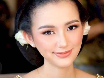 Potret Cantik Sarah Menzel Calon Mantu Anang Jadi Sorotan: Vibes Mirip Banget Ashanty
