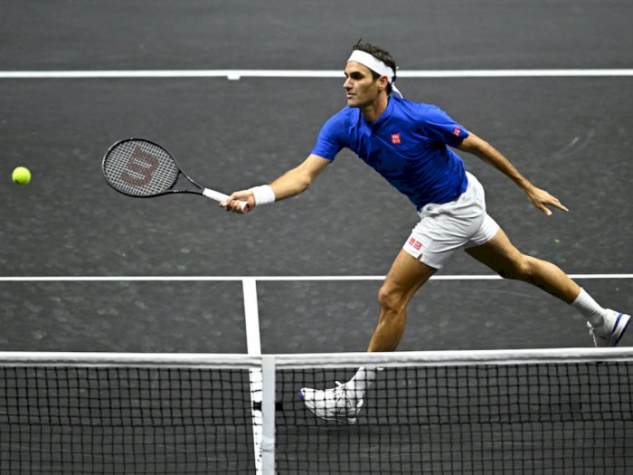 Bikin Heboh! Penonton Ini Bakar Diri di Pertandingan Terakhir Roger Federer