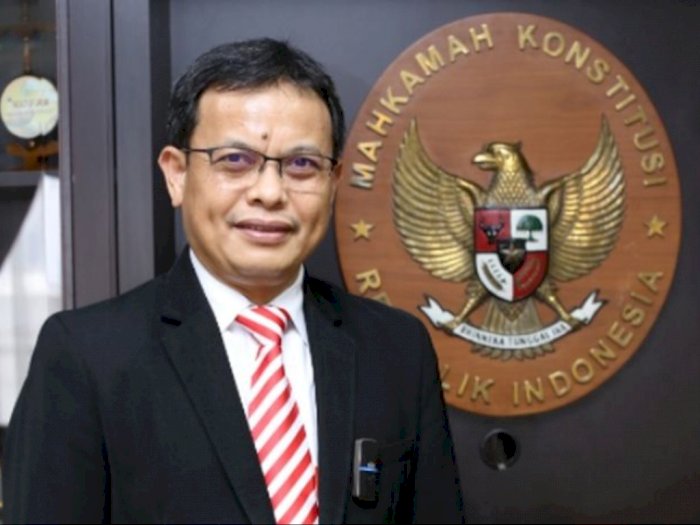 Sah! DPR Tetapkan Sekjen MK Guntur Hamzah Jadi Hakim Konstitusi