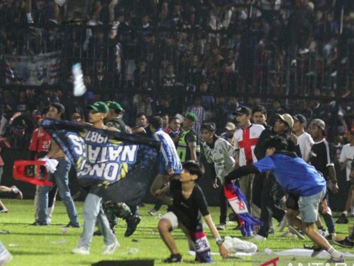 Penyebab Banyaknya Suporter Tewas di Stadion Kanjuruhan, Polisi: Terjadi Penumpukan