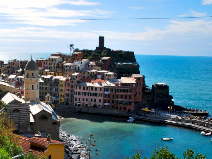 Cantiknya Cinque Terre, 5 Desa Romantis Italia yang Layak Dikunjungi: Gak Akan Nyesel, Deh