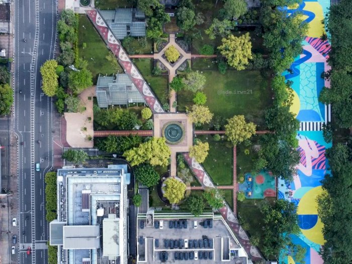 Cantik dan Estetik, Taman Menteng di Jakarta Bisa Jadi Ide Tempat Liburan Akhir Pekan