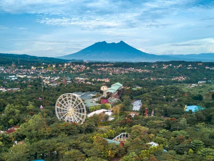 Dear Gen-Z, Ini 10 Tempat Wisata di Bogor paling hits dan Kekinian Lho!