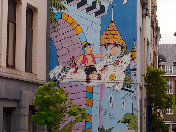 6 Spot Berburu Dinding Mural Komik di Belgia, Background Selfie yang Instagramable