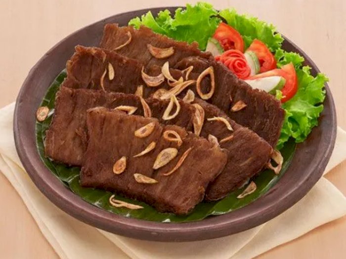 Resep Gepuk Daging Sapi Khas Sunda: Dagingnya Empuk, Bumbunya Nampol, Yuk Recook!